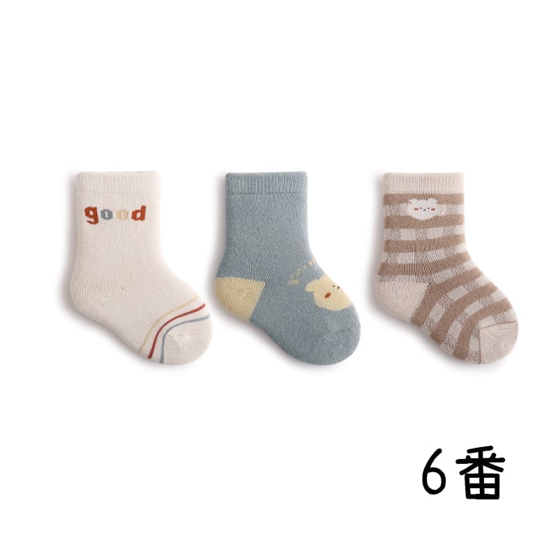 【SOCKS】暖かいカートゥーンソックス　3ペアセット C0205