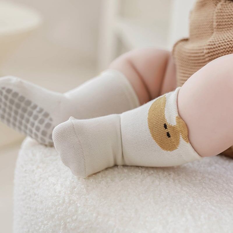 【SOCKS】可愛いカートゥーンソックス C0094