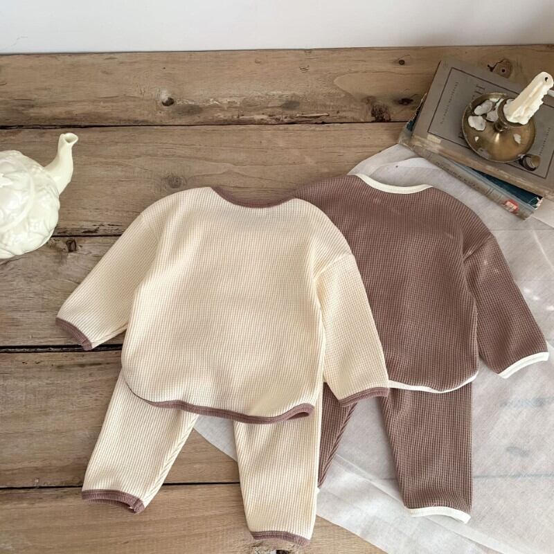 【秋新作】くまさんプリントワッフルセットアップ　全2色 A1044