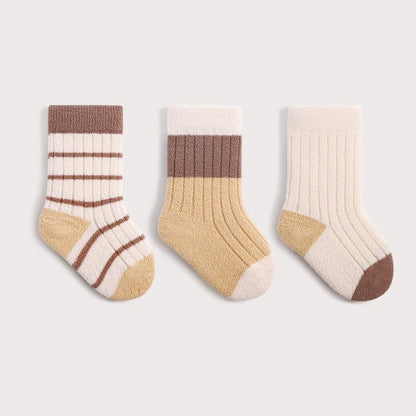 [SOCKS] Warm Border Socks - 3-Pair Set C0085
