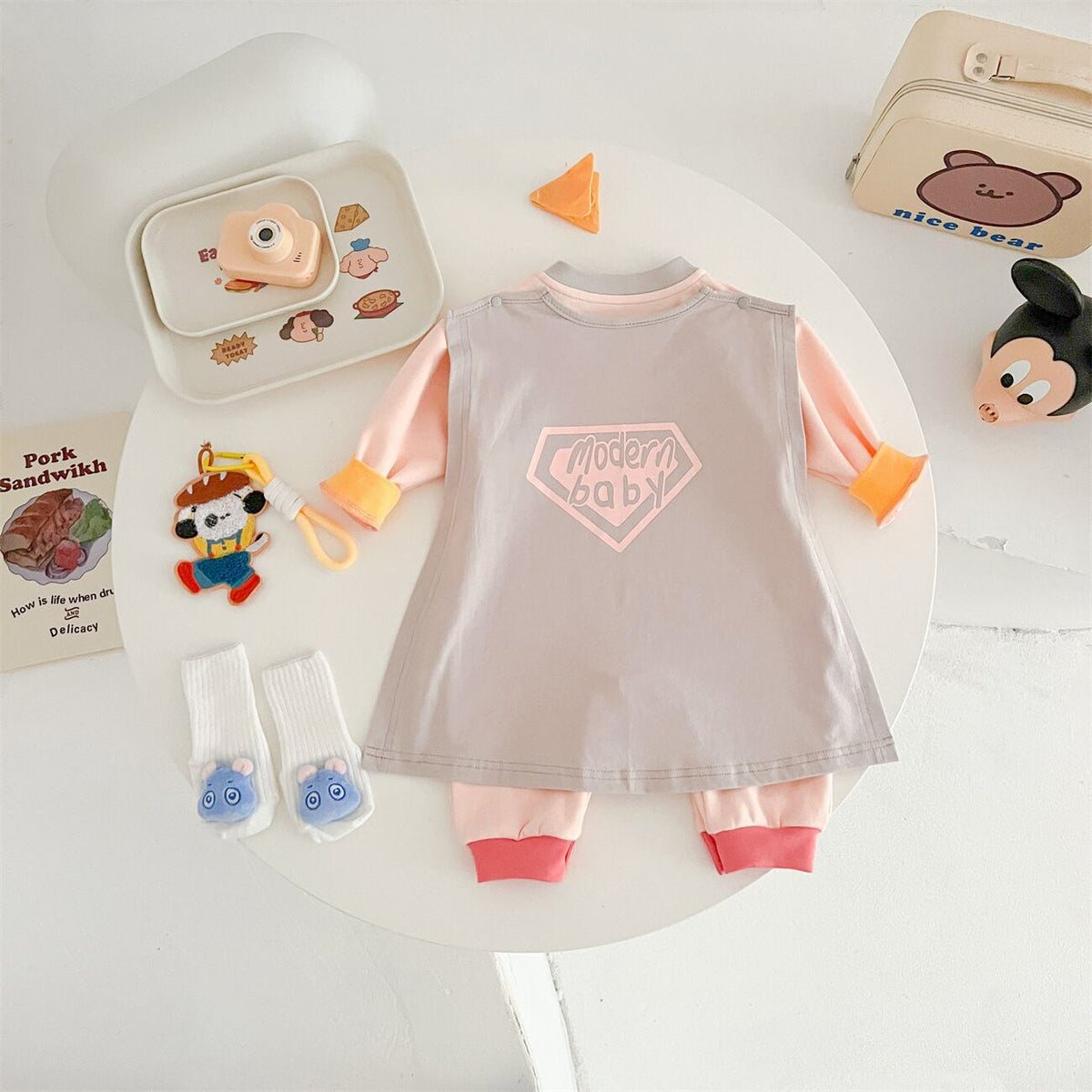[Autumn New Arrivals] Superman All-in-One with Cape - 2 Colors A0564