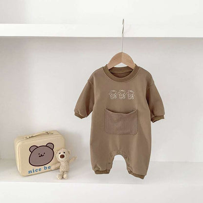 【秋新作】クマロゴポケット付きオールインワン　 全2色 A0582