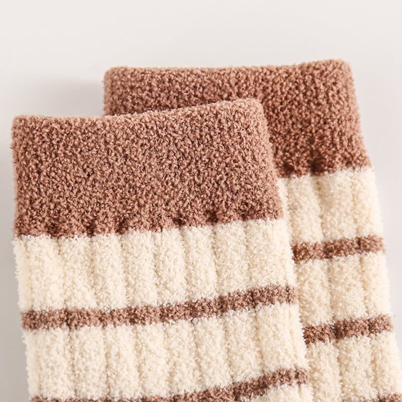 [SOCKS] Warm Border Socks - 3-Pair Set C0085