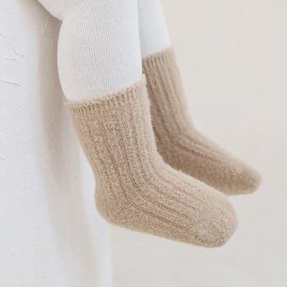 【SOCKS】暖かいリブ無地ソックス C0227