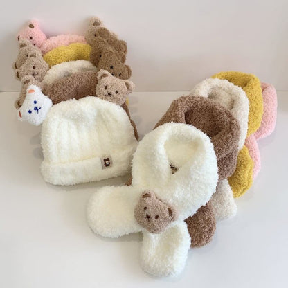 Warm Bear Hat & Scarf C0030