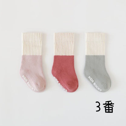 【SOCKS】カラーバリリブソックス　3ペアセット C0220
