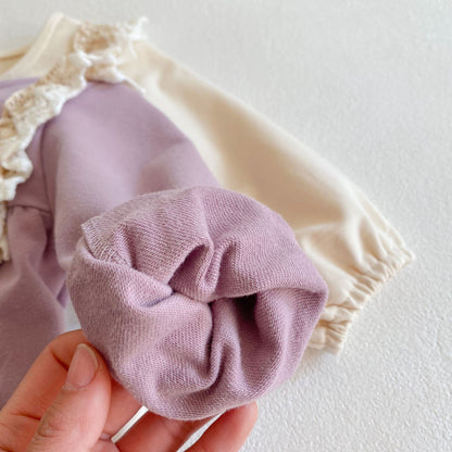 【秋新作】帽子付き　レースフリル長袖ロンパース　全2色 A1109