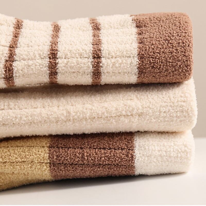 [SOCKS] Warm Border Socks - 3-Pair Set C0085
