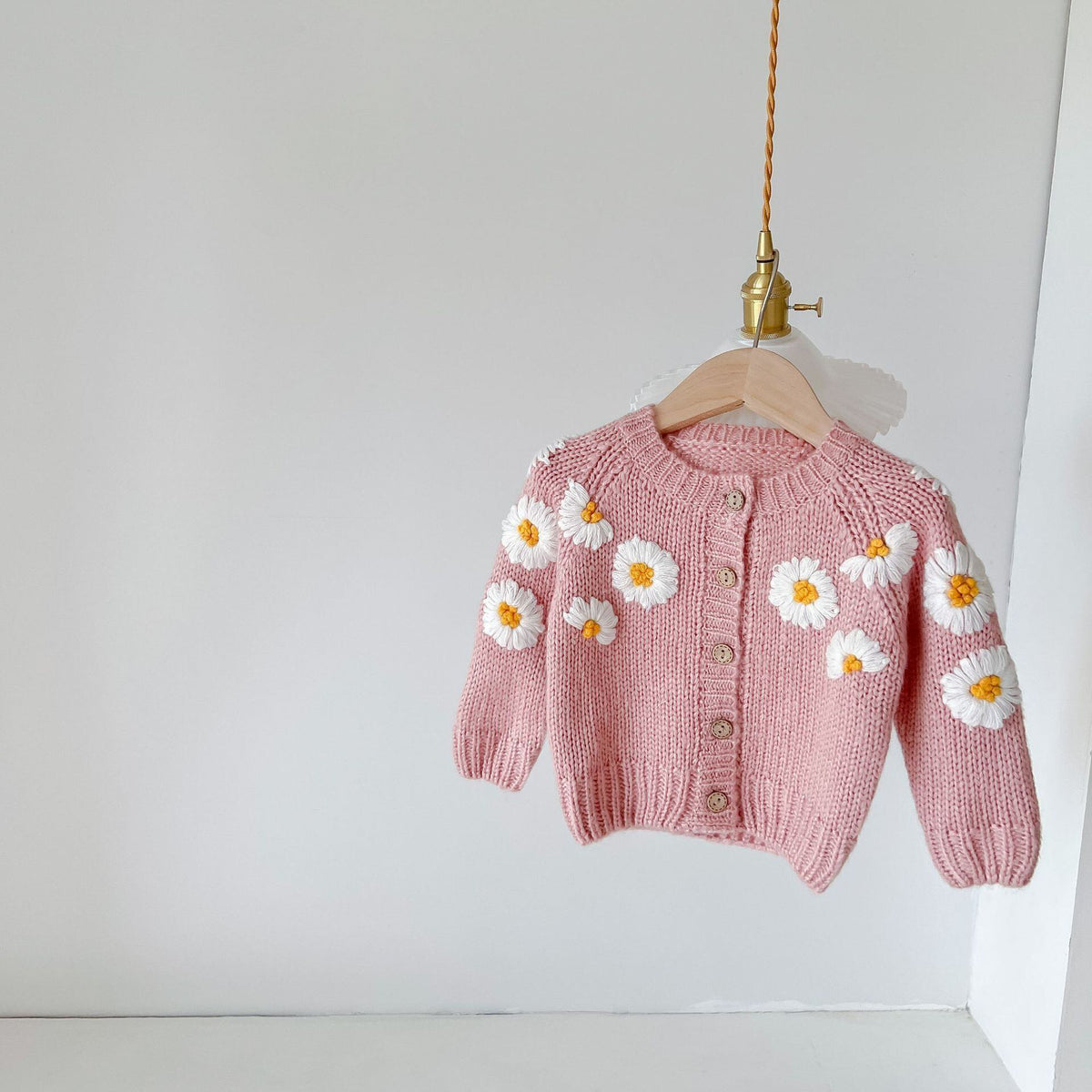 [Autumn New Arrival] Daisy Embroidery Cardigan - All 3 colors A0828