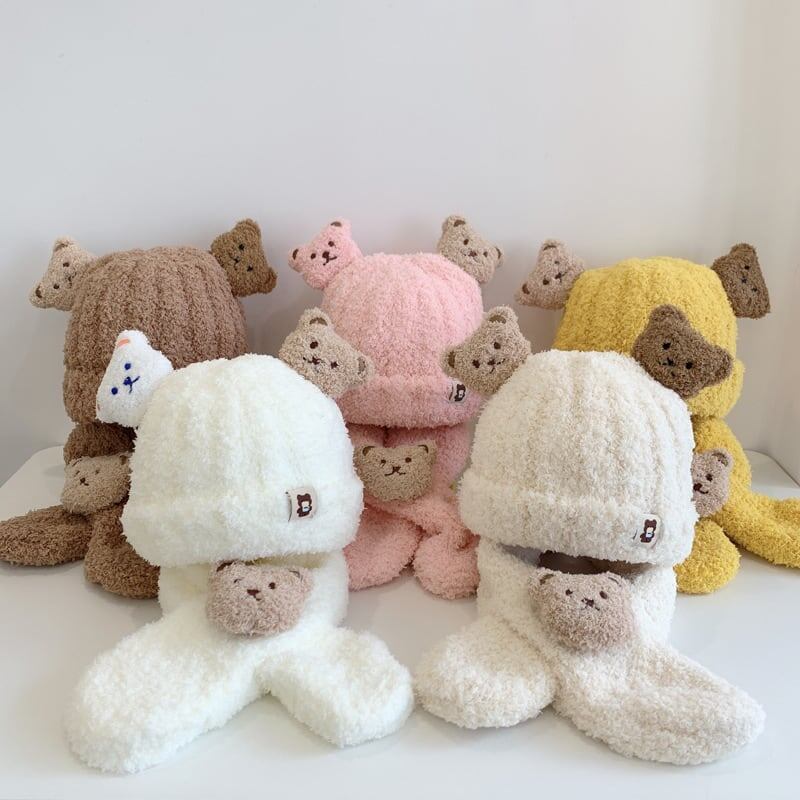 Warm Bear Hat & Scarf C0030