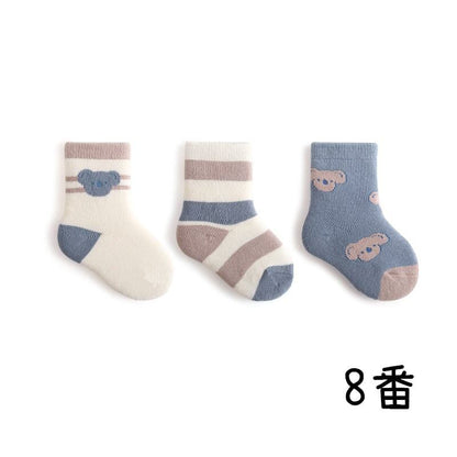 【SOCKS】暖かいカートゥーンソックス　3ペアセット C0205