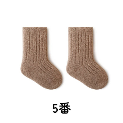 【SOCKS】暖かいリブ無地ソックス C0227
