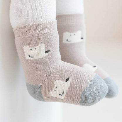 【SOCKS】暖かいアニマル柄ソックス　3ペアセット C0004