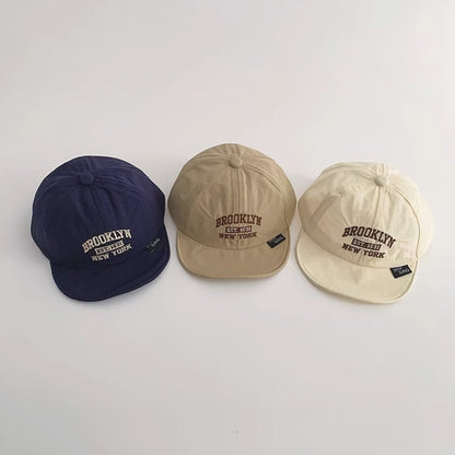 【HAT】英字ロゴオシャレ帽子 C0134
