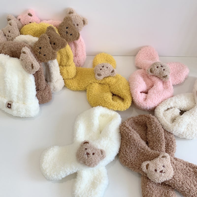 Warm Bear Hat & Scarf C0030