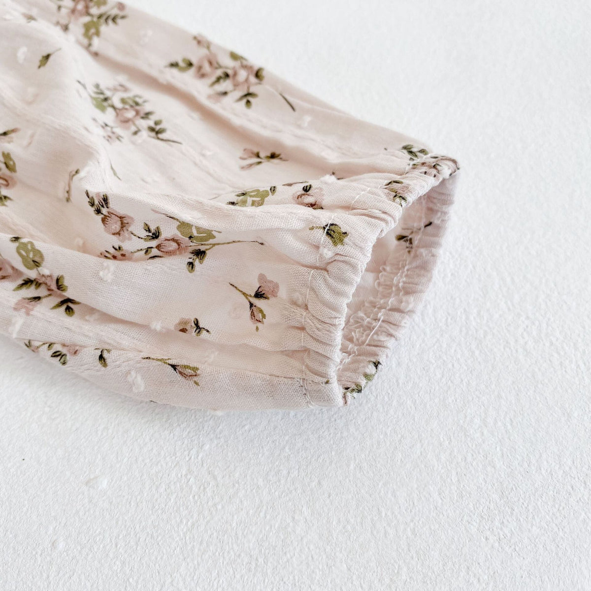 [New for Fall] Peter Pan Collar Floral Romper A0349