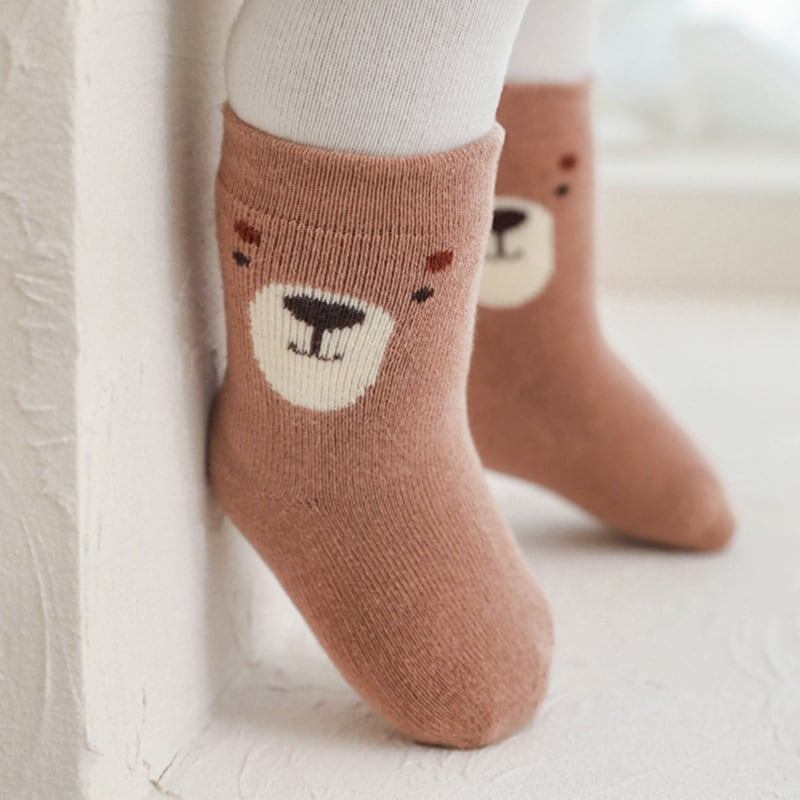【SOCKS】暖かいカートゥーンソックス　3ペアセット C0205