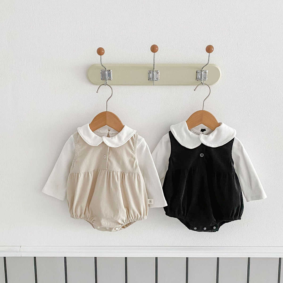 【秋新作】コーデュロイシンプルサロペットロンパース　全2色 A0495